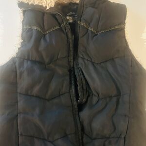 Black Puffer Vest with Faux Fur Lining